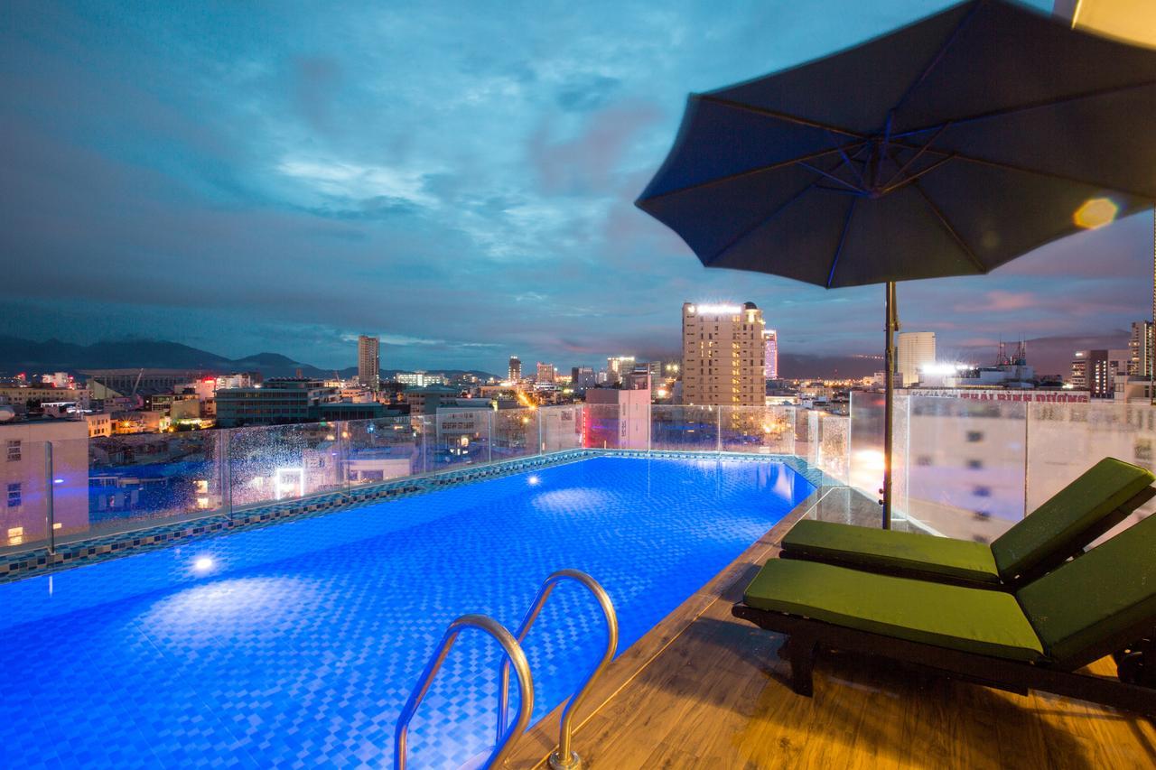 Central Hotel & Spa Danang Extérieur photo